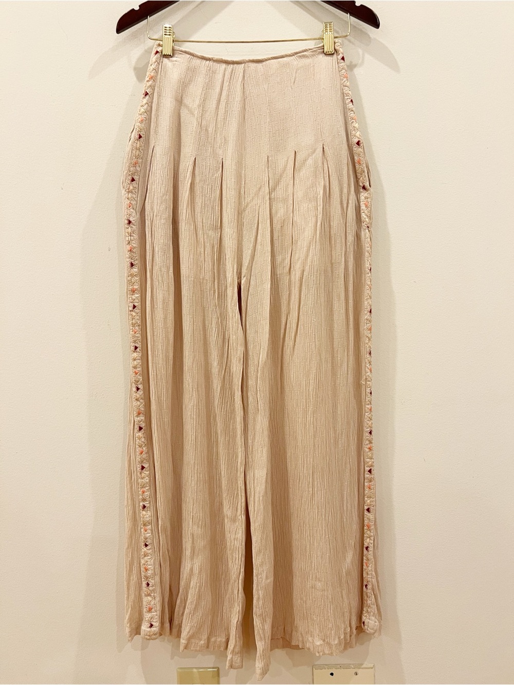 Free People Wide Leg Pants Size 2 Beige Gauzy Embroidered Flowy Boho Lightweight